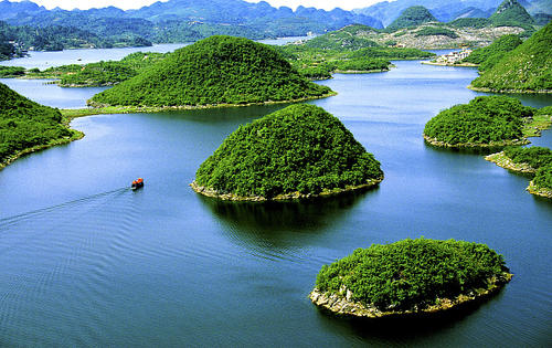 人與自然生命共同體，河湖生態(tài)保護與水污染防護